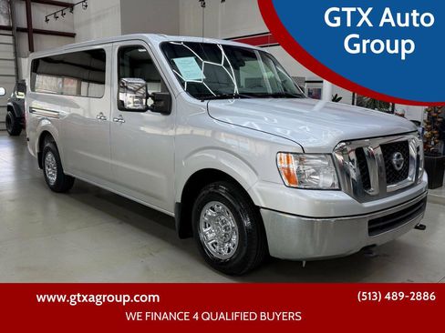 Used 2017 Nissan NV 3500 SV w/ SV Technology Package RWD image 1