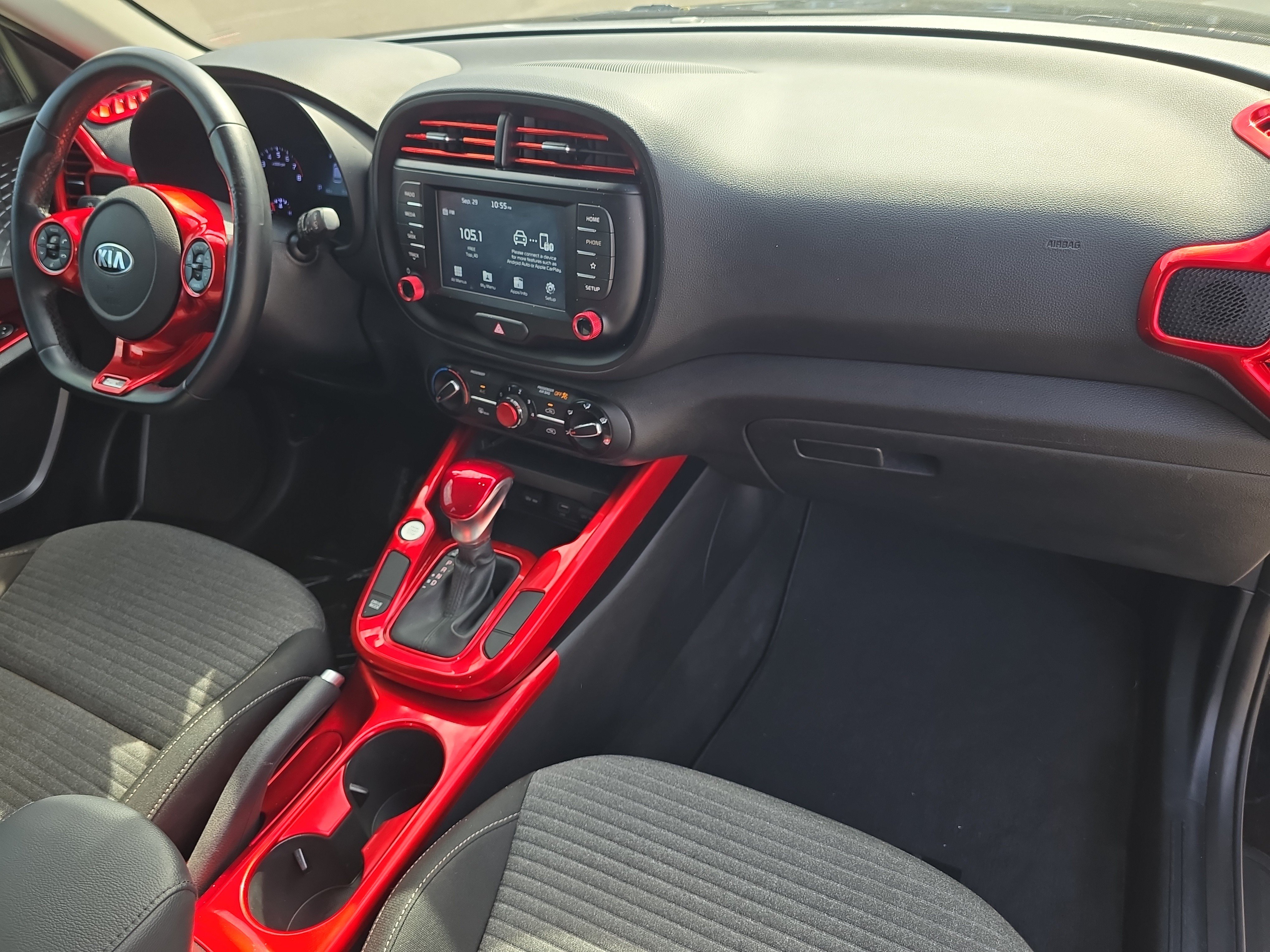 Used 2020 Kia Soul GT-Line w/ GT 2.0L Power Sunroof Package FWD image 11