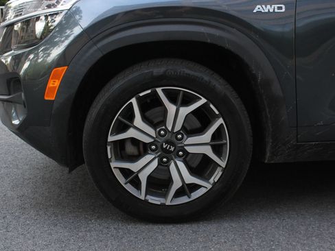 Used 2021 Kia Seltos EX AWD/4WD image 11