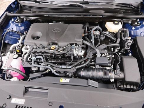 Used 2026 Toyota Camry XLE AWD/4WD image 28