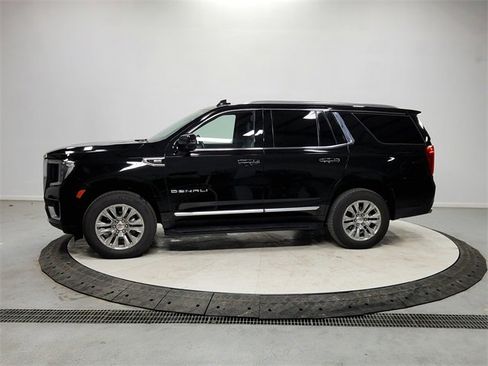 Used 2024 GMC Yukon Denali image 4