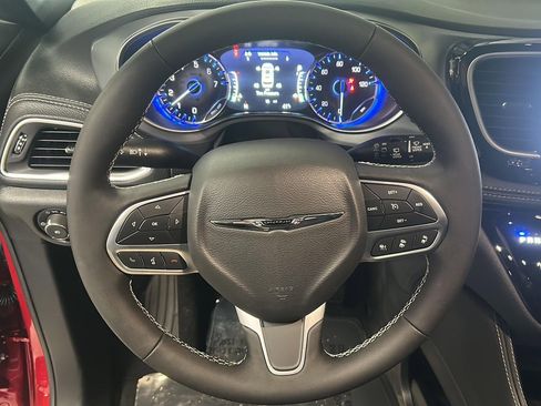 New 2026 Chrysler Pacifica Limited image 16