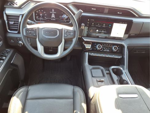 Used 2024 GMC Sierra 2500 Denali w/ Denali Reserve Package image 6