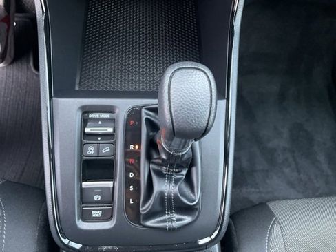 Used 2024 Honda CR-V LX image 21