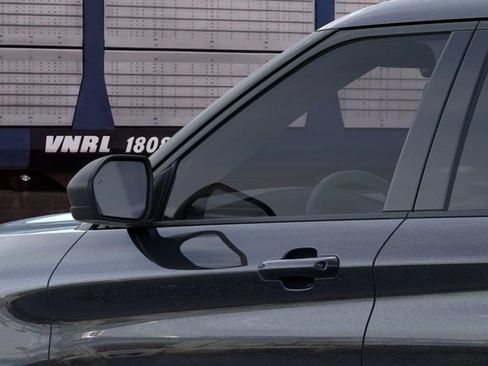New 2026 Ford Explorer Active RWD image 20