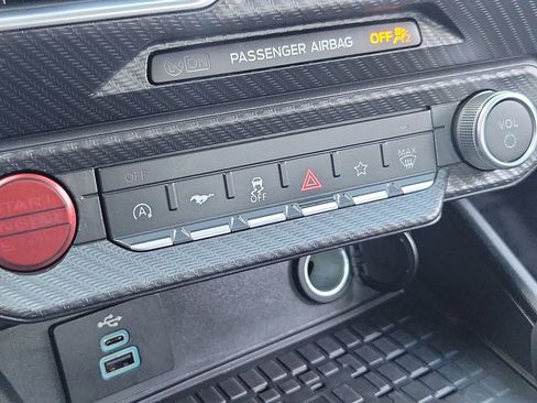 Used 2024 Ford Mustang Premium image 11