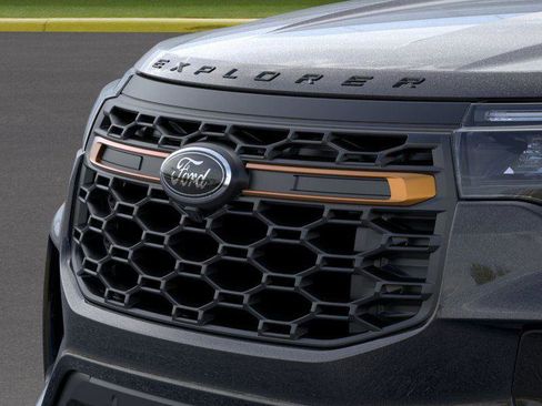 New 2026 Ford Explorer Tremor image 17
