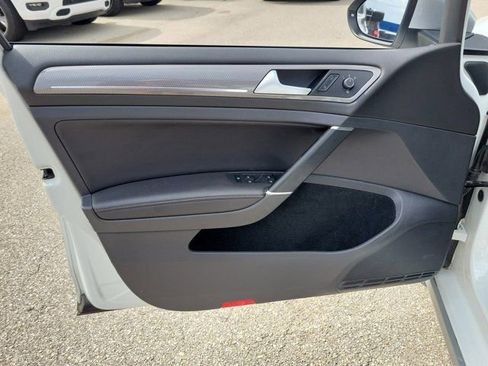 Used 2017 Volkswagen Golf Alltrack SE AWD/4WD image 22