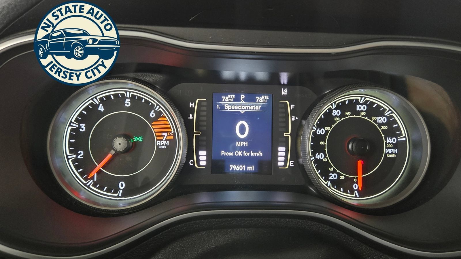 Used 2021 Jeep Cherokee Latitude Plus w/ Sun & Sound Group AWD/4WD image 12