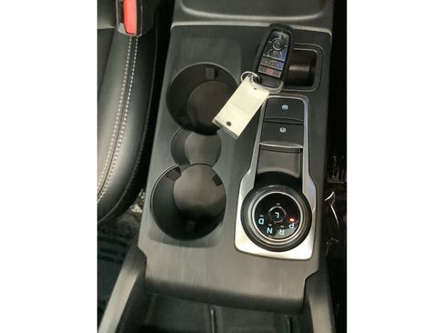 Used 2025 Ford Escape Platinum AWD/4WD image 20