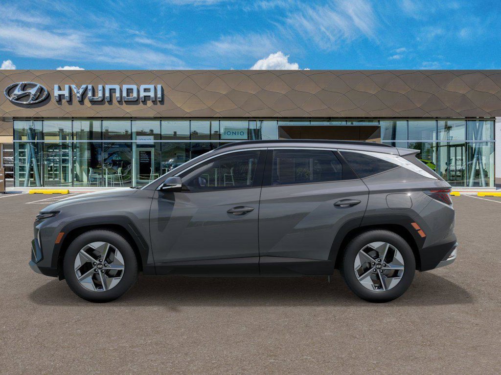 Used 2025 Hyundai Tucson SEL FWD image 3
