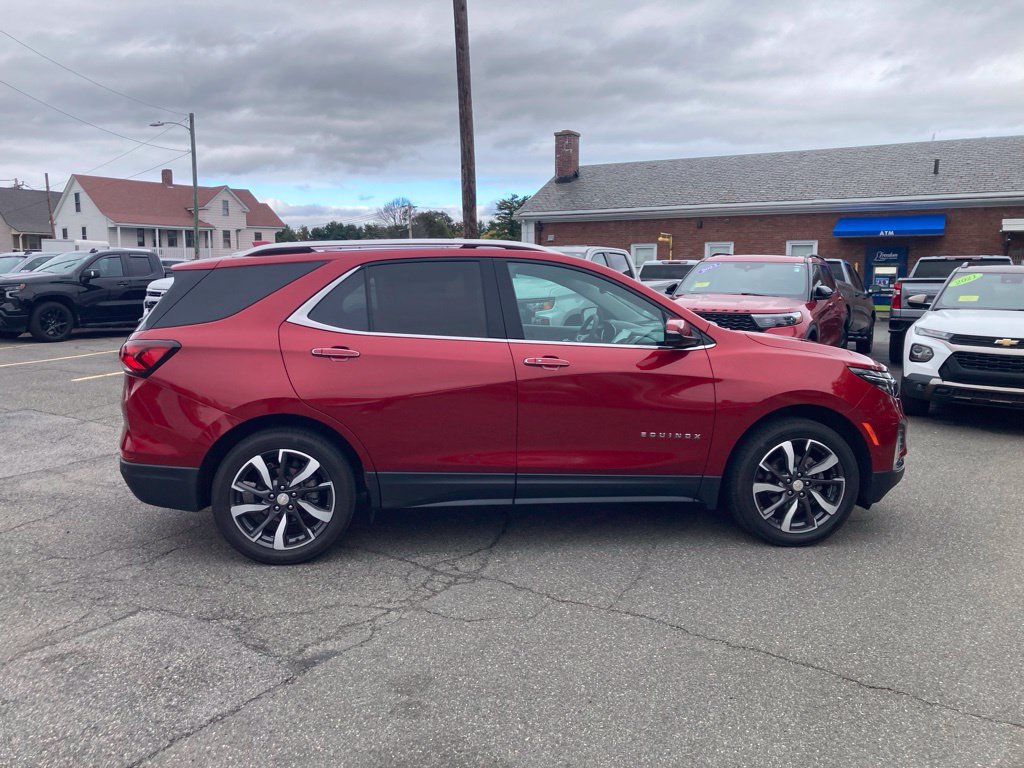 Used 2022 Chevrolet Equinox Premier AWD/4WD image 33
