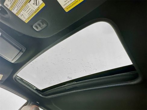 Used 2017 Ford Expedition King Ranch image 21