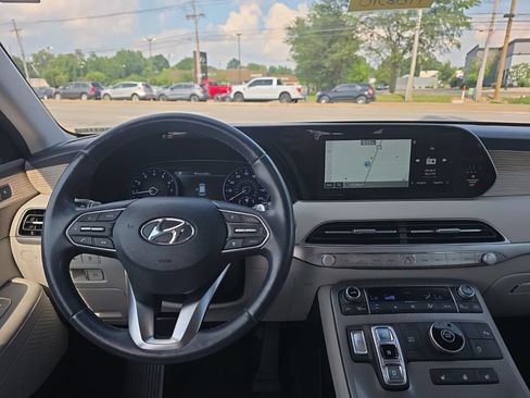 Used 2022 Hyundai Palisade SEL w/ Premium Package FWD image 14