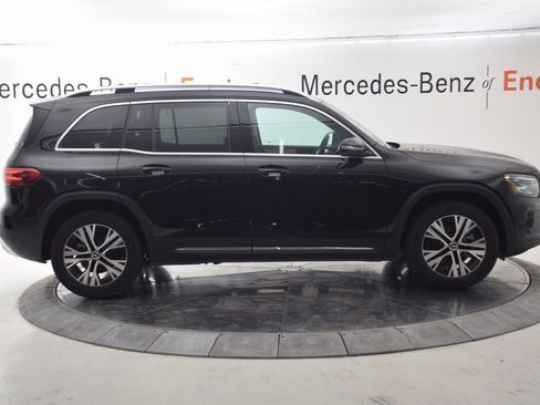 New 2025 Mercedes-Benz GLB 250 image 7