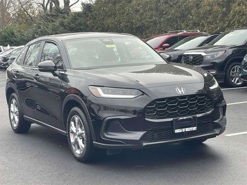 Certified 2023 Honda HR-V LX image 1