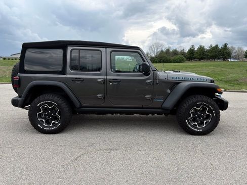 Used 2022 Jeep Wrangler Unlimited Rubicon 4xe image 36