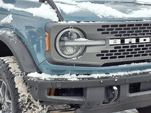 Used 2022 Ford Bronco Badlands image 29