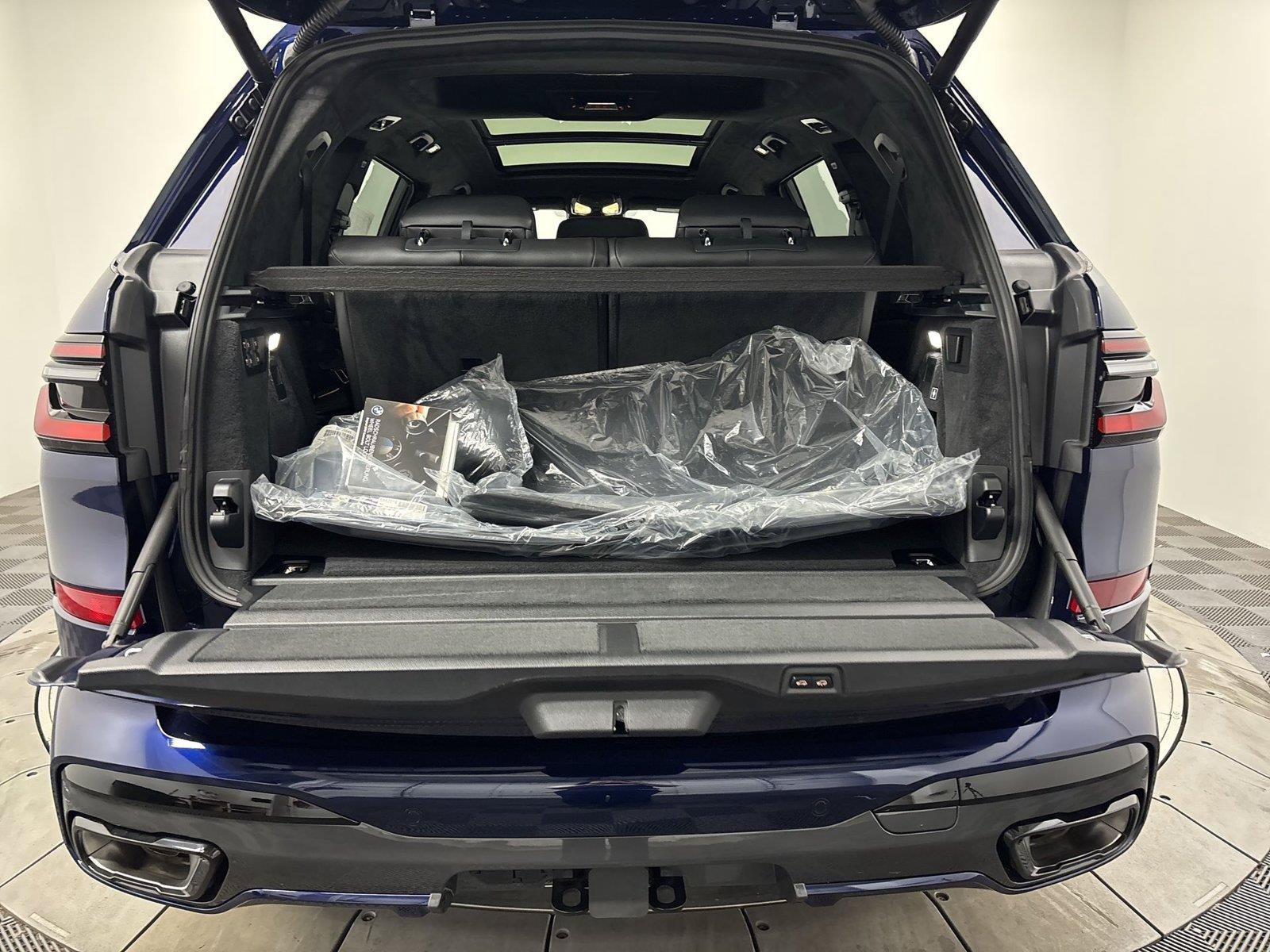 New 2027 BMW X7 xDrive40i w/ Executive Package AWD/4WD image 21