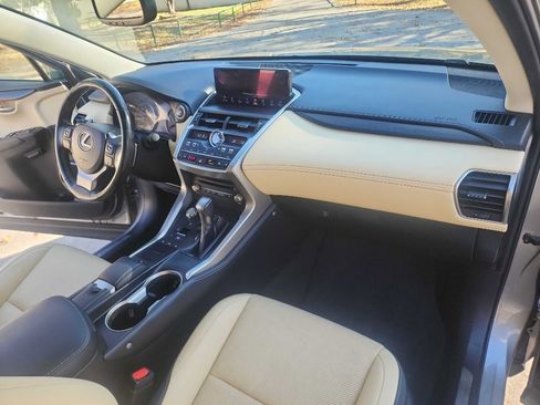 Used 2018 Lexus NX 300 FWD image 39