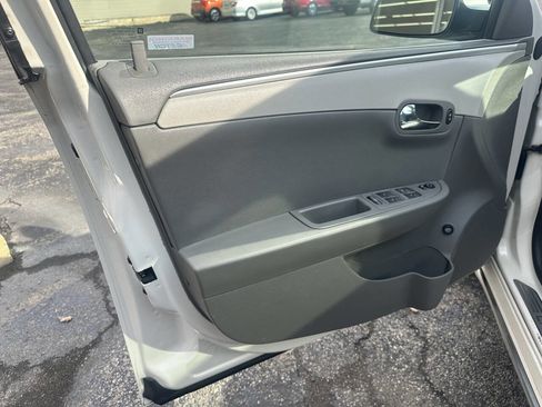 Used 2012 Chevrolet Malibu LT w/ Sunroof Package image 19