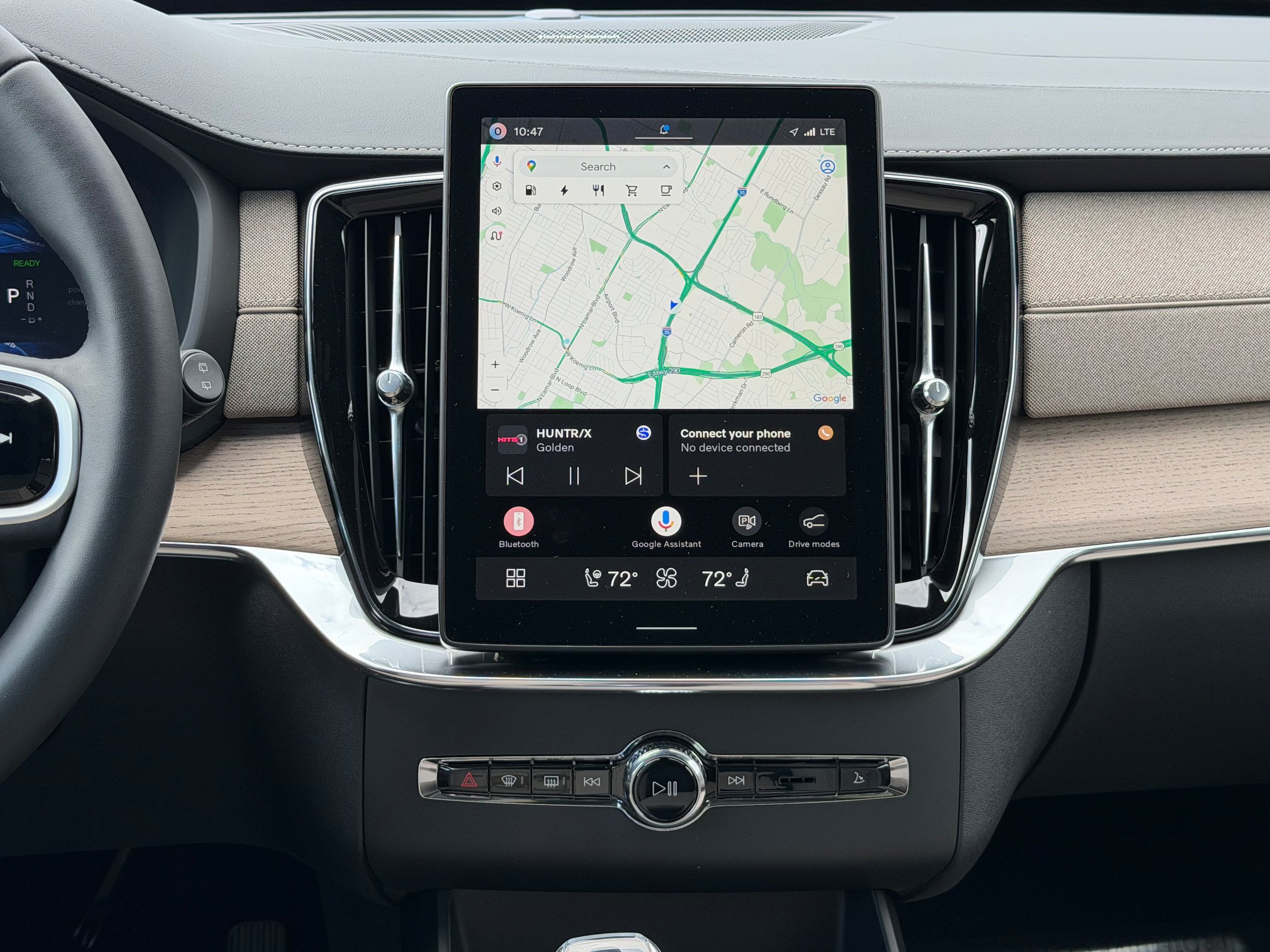 New 2026 Volvo XC90 T8 Plus AWD/4WD image 13