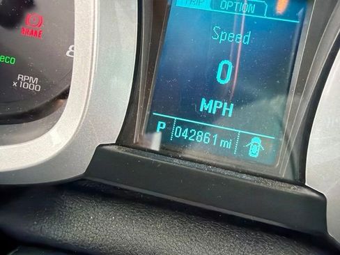 Used 2017 Chevrolet Equinox LT w/ Convenience Package FWD image 16