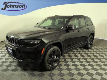 New 2025 Jeep Grand Cherokee Altitude