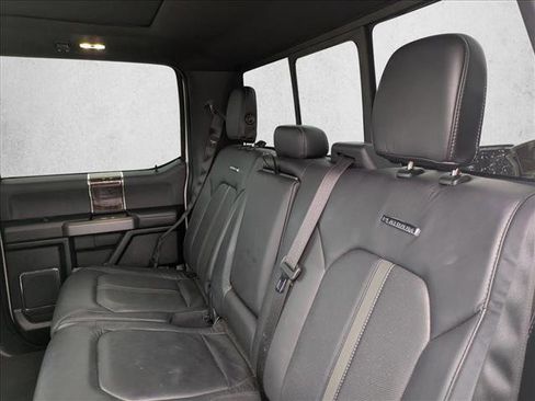 Used 2015 Ford F150 Platinum w/ Equipment Group 701A Luxury image 15