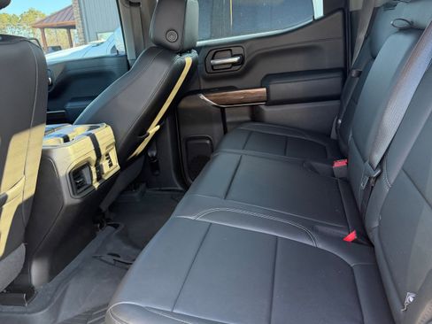 Used 2020 Chevrolet Silverado 1500 RST w/ All-Star Edition image 9