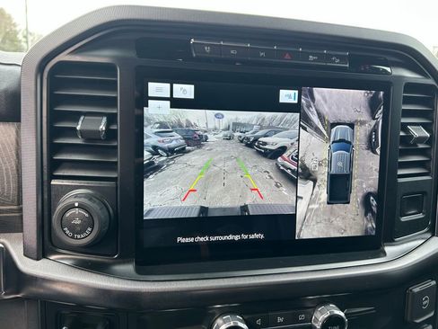 Certified 2022 Ford F150 Platinum w/ Equipment Group 701A High image 32