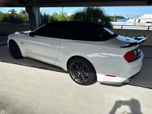 Used 2019 Ford Mustang GT Premium w/ Equipment Group 401A RWD image 16