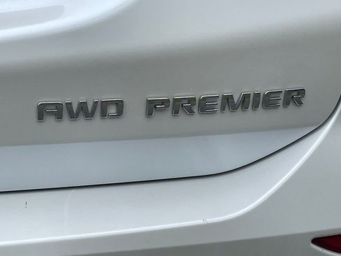 Certified 2022 Chevrolet Equinox Premier AWD/4WD image 22