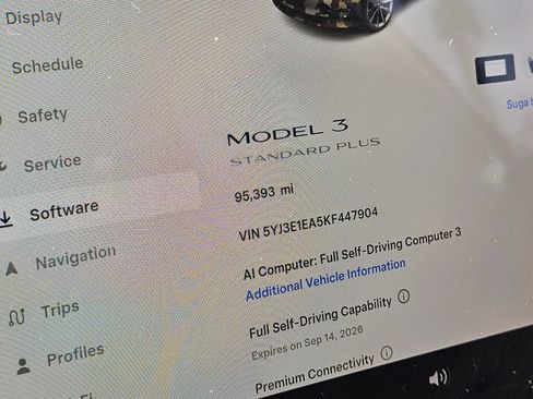 Used 2019 Tesla Model 3 RWD image 30