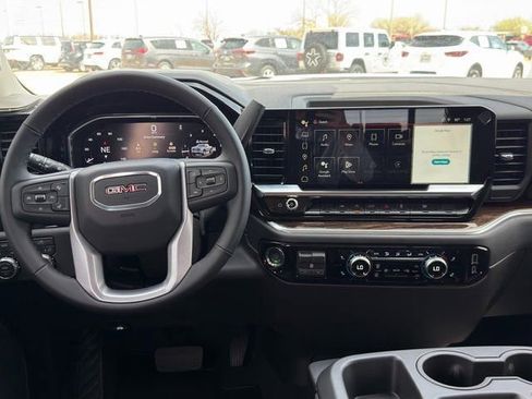 New 2026 GMC Sierra 1500 SLE w/ Preferred Package image 29