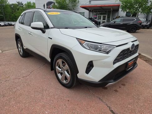 Used 2020 Toyota RAV4 Limited AWD/4WD image 7