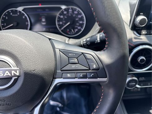 Certified 2025 Nissan Sentra SR FWD image 20