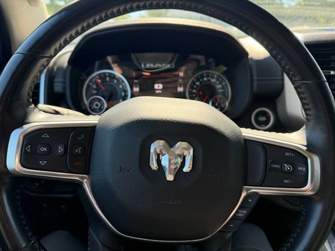 Used 2022 RAM 1500 Laramie AWD/4WD image 33
