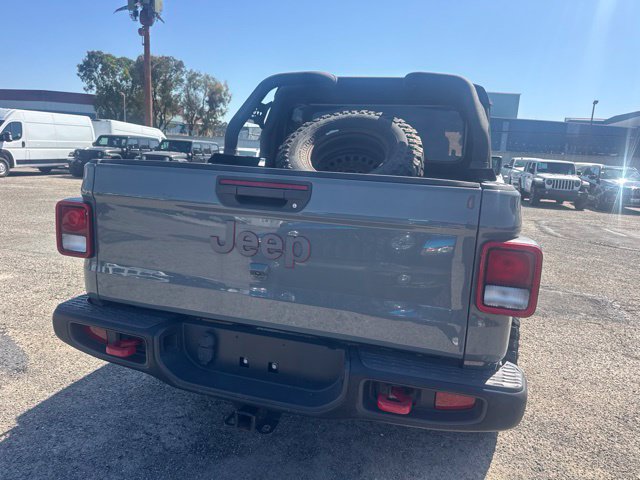 Used 2022 Jeep Gladiator Rubicon w/ Trailer Tow Package AWD/4WD image 6
