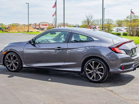 Used 2019 Honda Civic Sport image 6