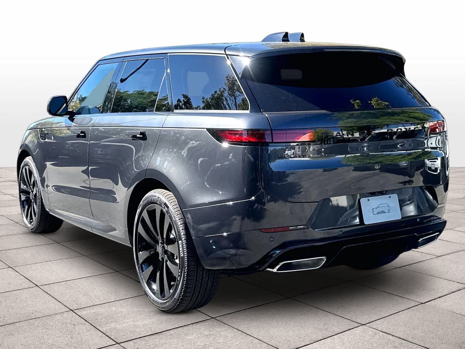 New 2026 Land Rover Range Rover Sport Dynamic SE AWD/4WD image 3