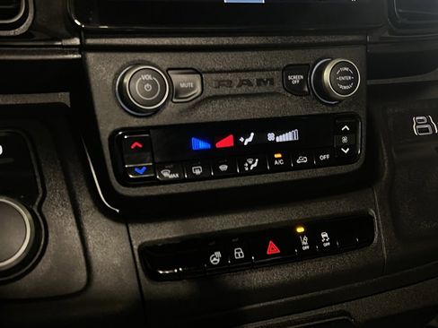 Used 2024 RAM ProMaster 3500 w/ Delivery Van Package image 15