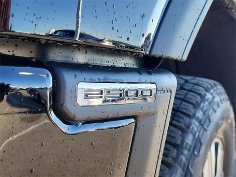 New 2026 GMC Sierra 2500 Denali w/ Denali Reserve Package image 12