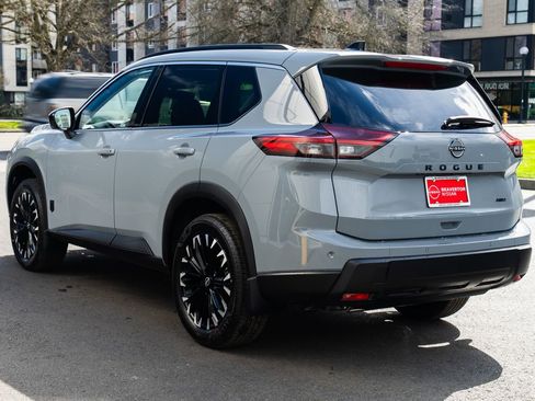 New 2026 Nissan Rogue SV image 4