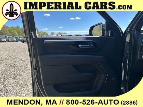 New 2026 Chevrolet Suburban RST w/ Comfort Package AWD/4WD image 22