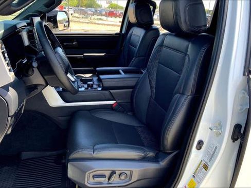 Certified 2025 Toyota Tundra Limited w/ TRD Off-Road Package AWD/4WD image 8