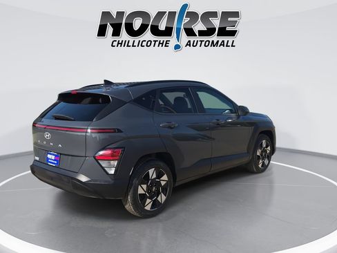 Used 2024 Hyundai Kona SEL FWD image 8