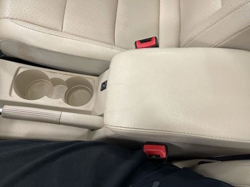 Used 2012 Volkswagen Jetta SE image 40