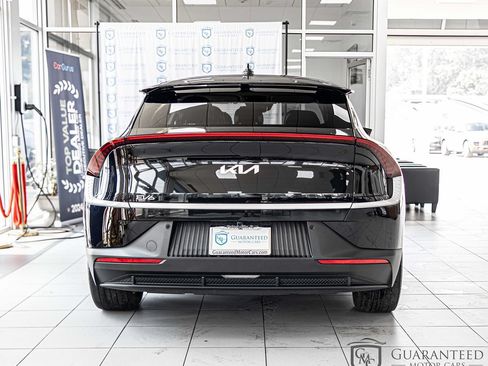 Used 2024 Kia EV6 Light AWD/4WD image 14