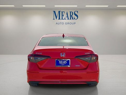 Used 2025 Honda Civic Sport Touring image 4
